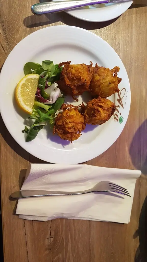 Spice of Asia_Lyneham_slider_image_3