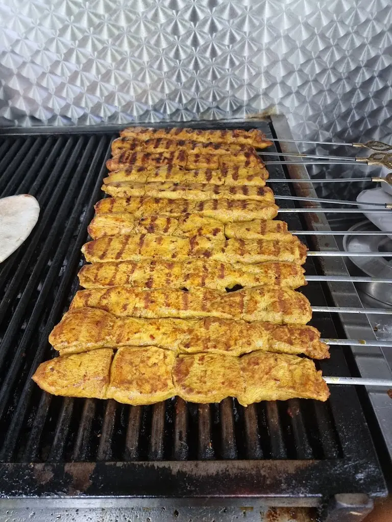 Menu_Lyneham Pizza & Kebabs_Lyneham_image_8