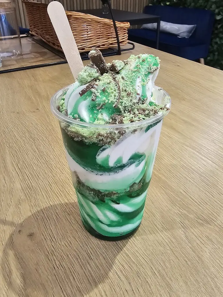 Menu_Oasis Cafe_Lyneham_image_5