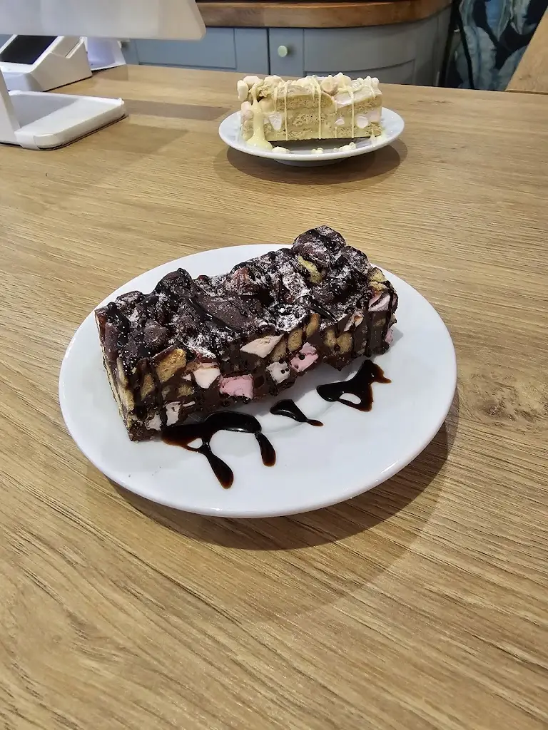 Oasis Cafe_Lyneham_slider_image_3