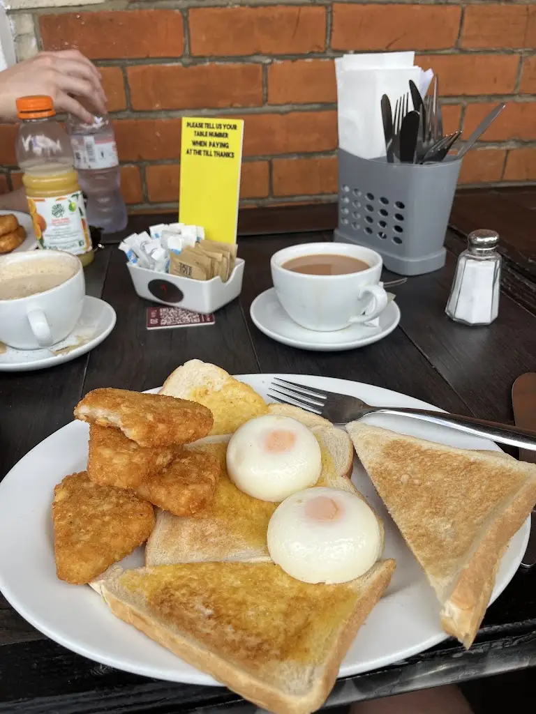 Vincent Keith_Earley Cafe_Lower Earley_review