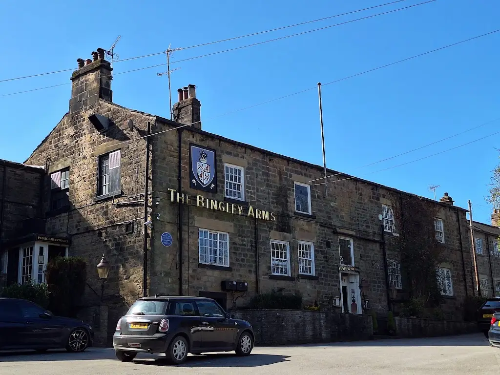 Steve Dodsworth_The Bingley Arms_Bardsey_review