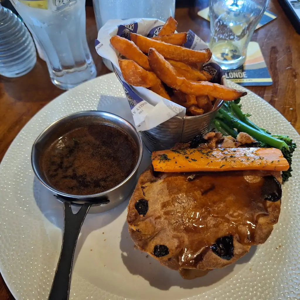 The Bingley Arms_Bardsey_slider_image_2