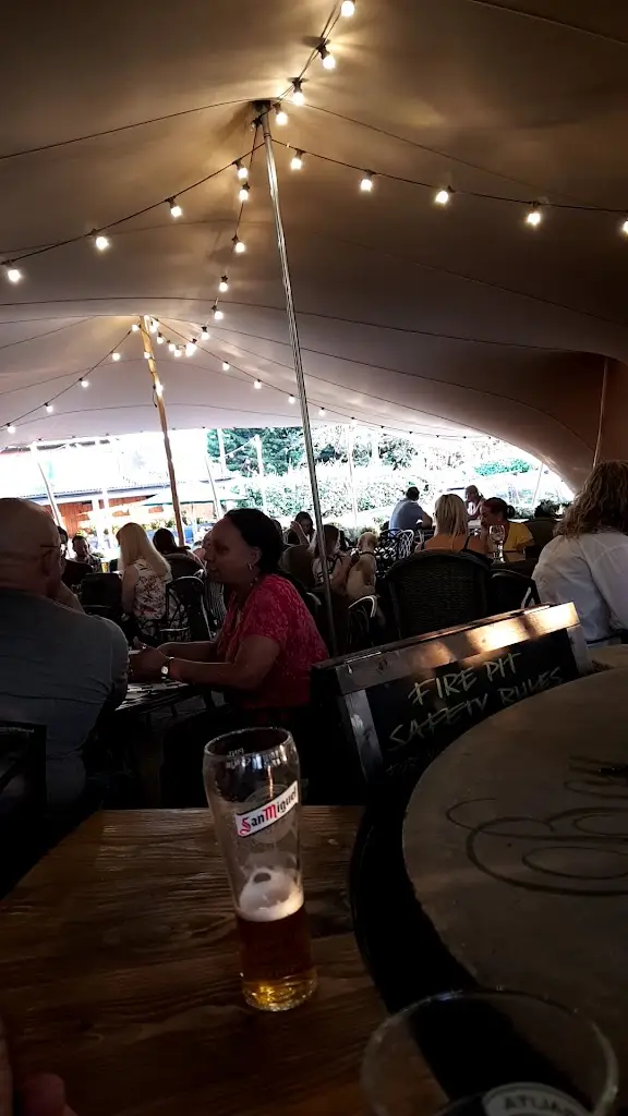 The Shinfield Arms_Lower Earley_slider_image_2