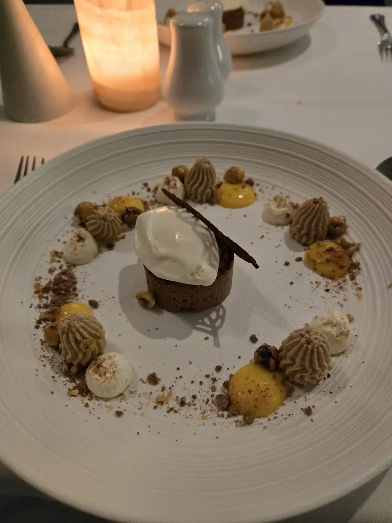 La Boheme_Lymm_slider_image_2