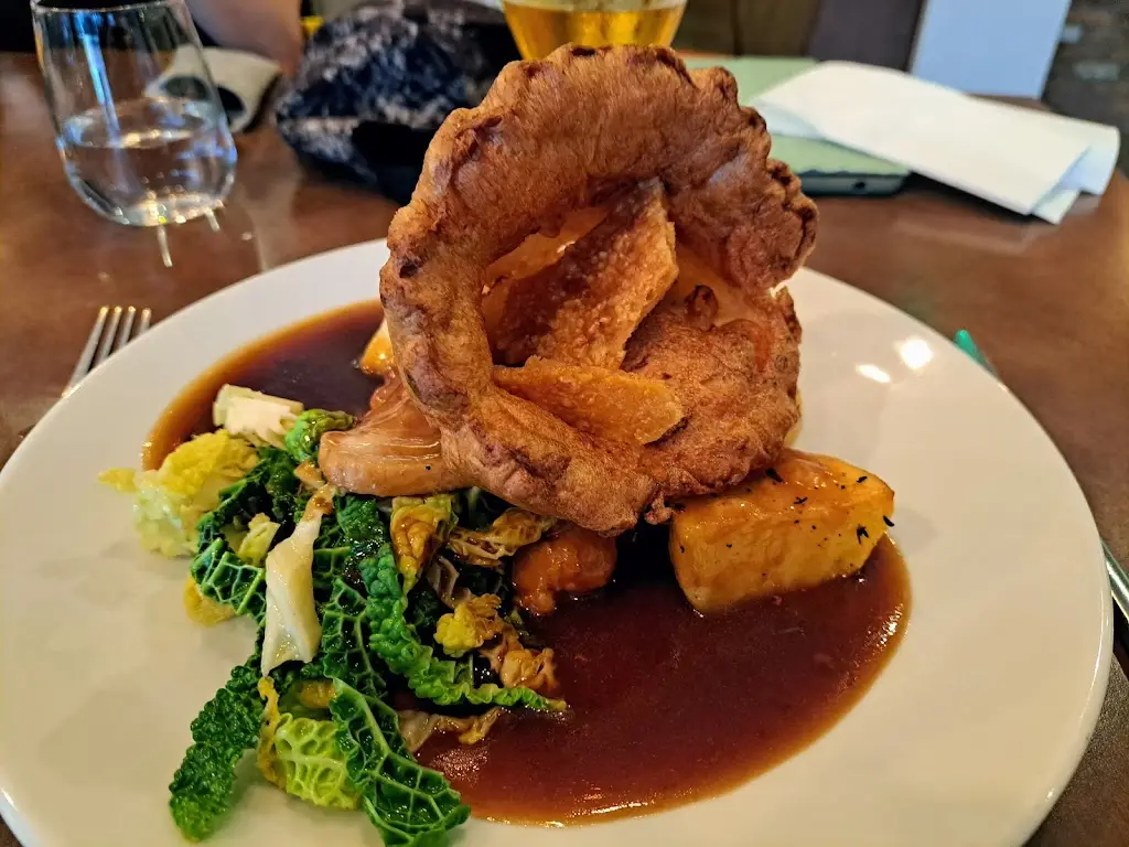 Menu_Eighteen The Cross_Lymm_image_4