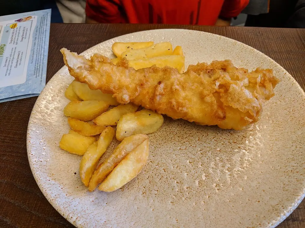 Daniel Lau_The Green Dragon_Lymm_review