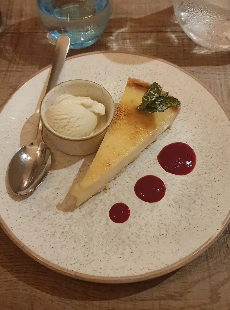 The Green Dragon_Lymm_slider_image_3