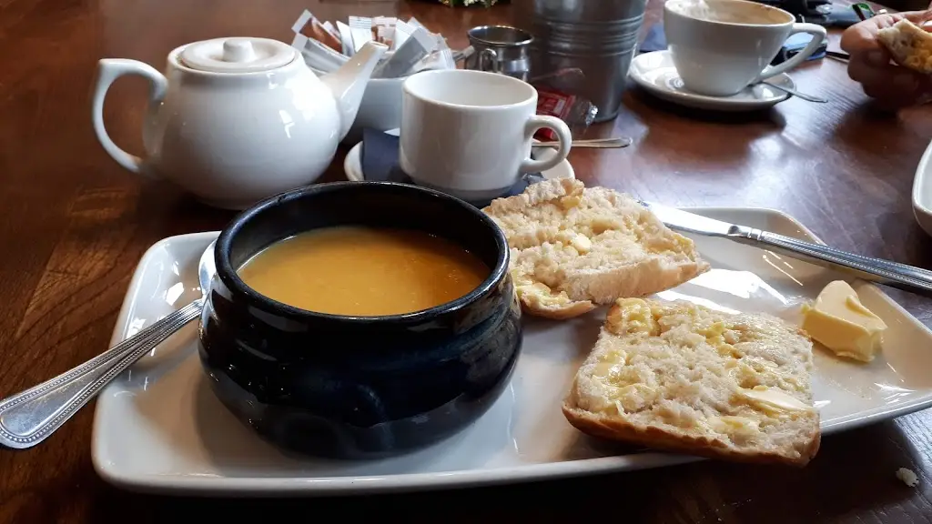 Menu_Jolly Thresher_Lymm_image_5