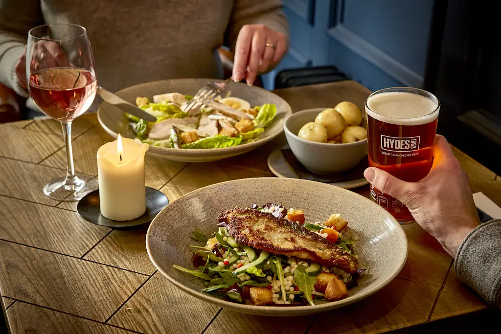 Jolly Thresher_Lymm_slider_image_3