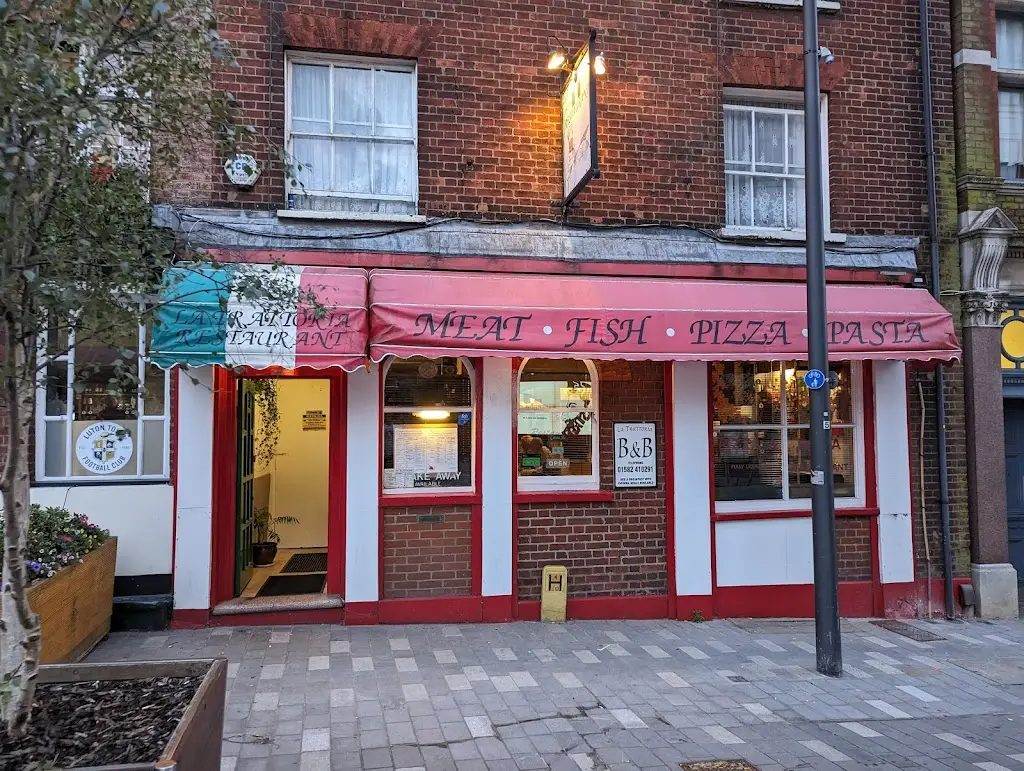 La Trattoria restaurante en Luton