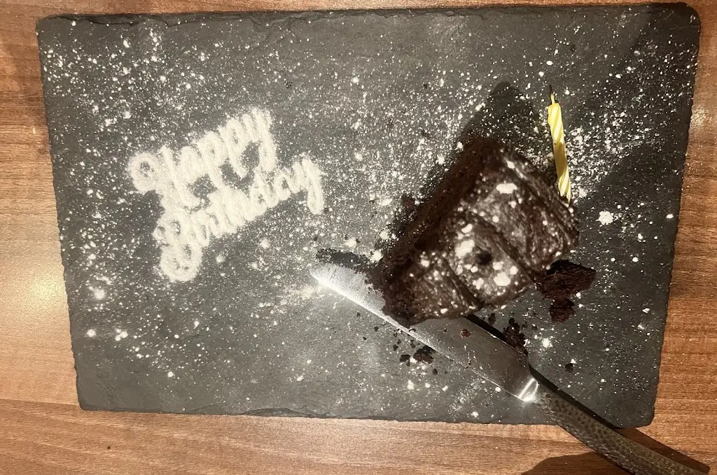 Bhavitha Perugu_Papa J's Indian Tapas Restaurant_Luton_review