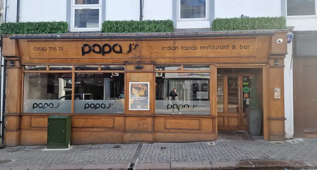 Papa J's Indian Tapas Restaurant ristorante a Luton
