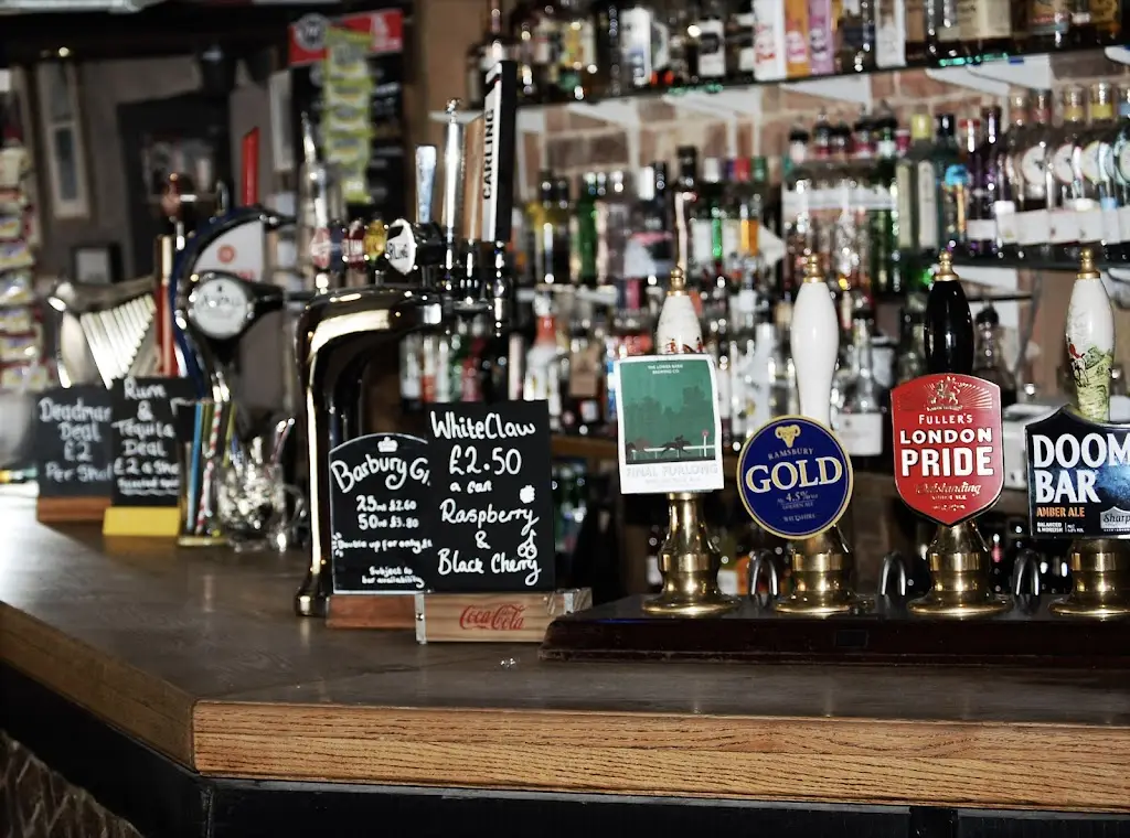 The Crown Aldbourne restaurant in Aldbourne