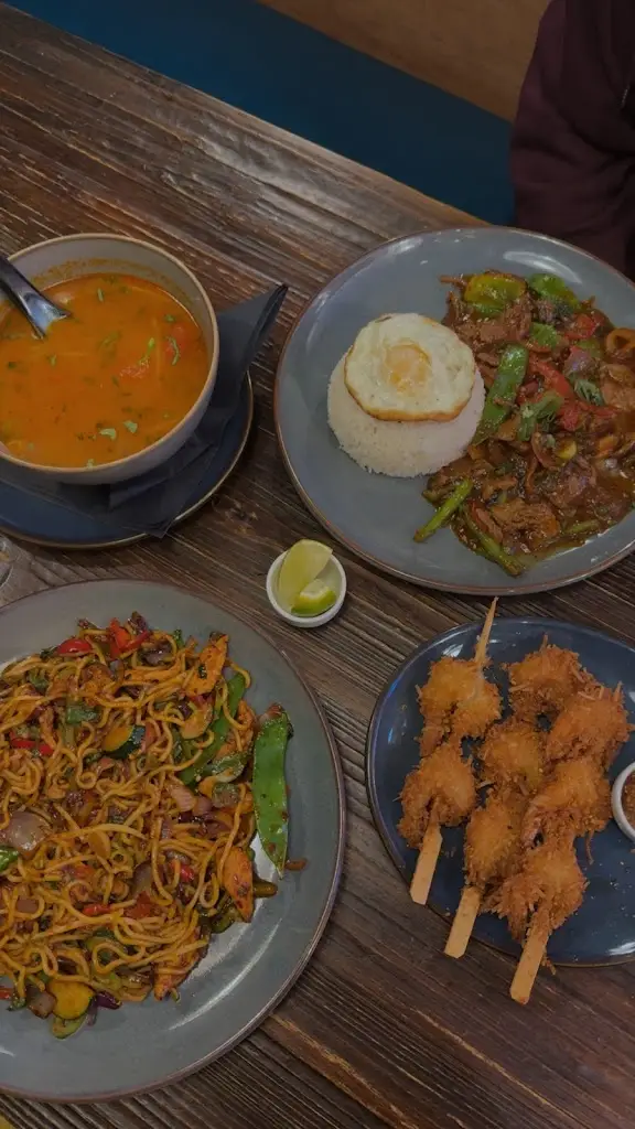 hajara mohamed_Rayu Pan Asian_Luton_review