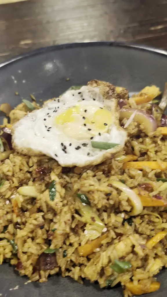 Rayu Pan Asian_Luton_slider_image_2