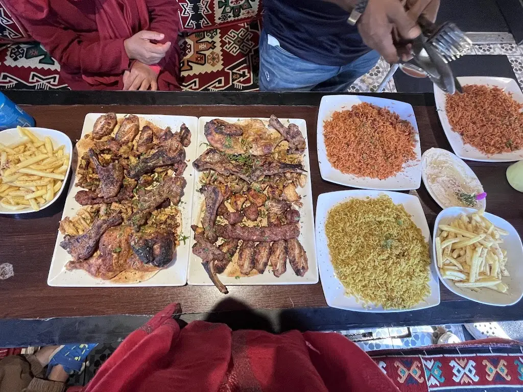 Tamanna Tanvin_Roasty Arabic Grill_Luton_recensione