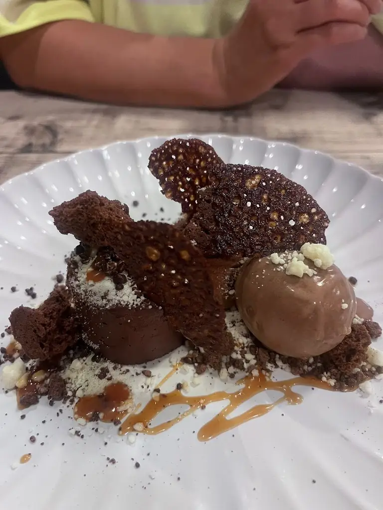 Michelle Hyde_Restaurant Kensington_Lynton_review