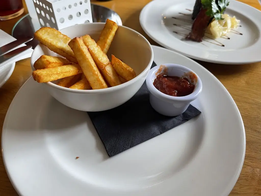 Jamie Bourke_The Bay Horse_Bardsey_review