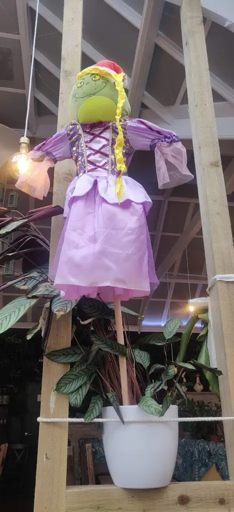 Stephen Lewis_The Greenhouse_Lynton_review