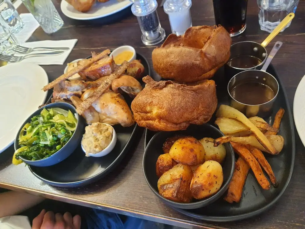 Ship Inn Lymington_Lymington_slider_image_3