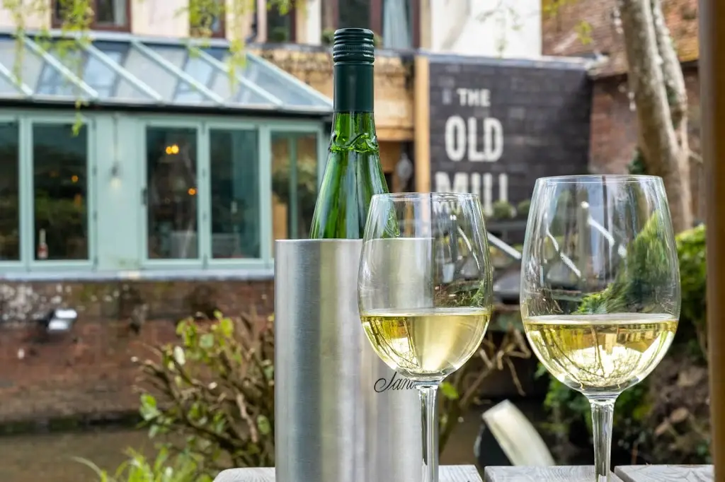 Old Mill Pub & Dining_Lymington_slider_image_2