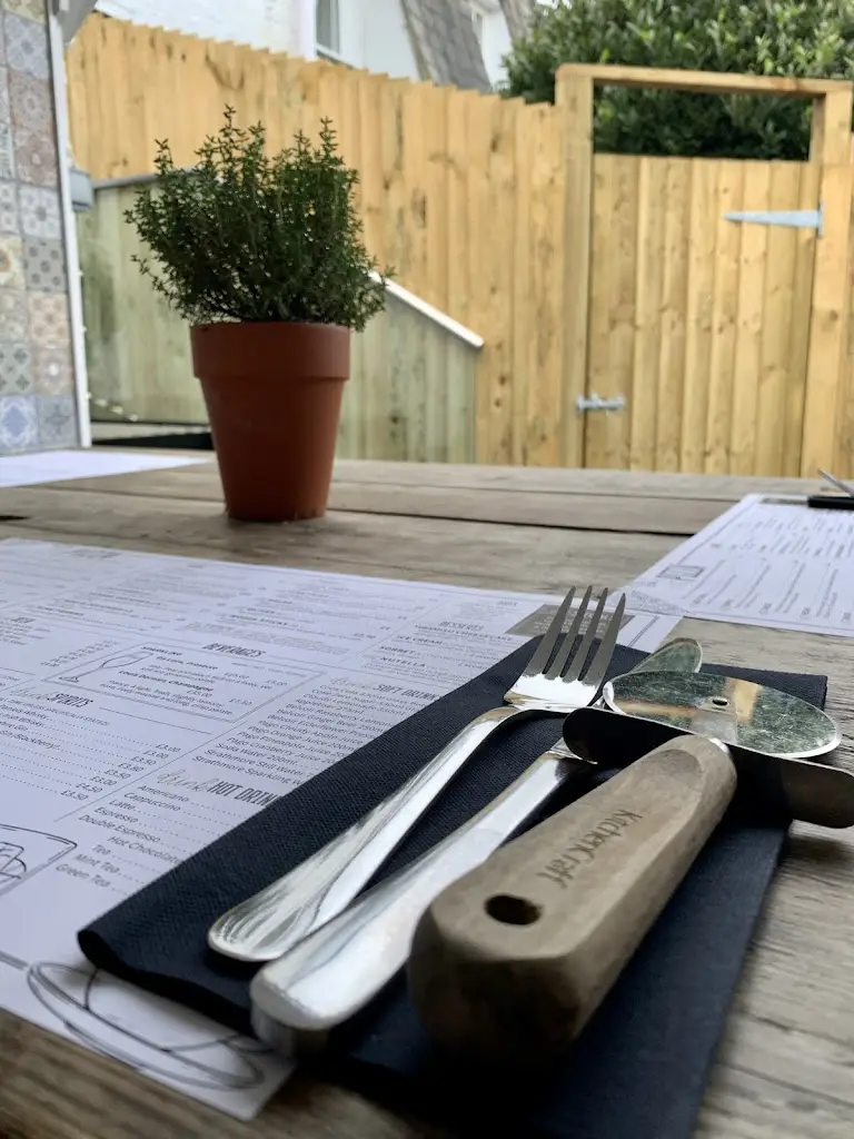 Menu_eatPIZZA Lymington_Lymington_image_2