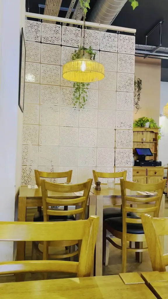 Sauce and Flour_Maidenhead_slider_image_2