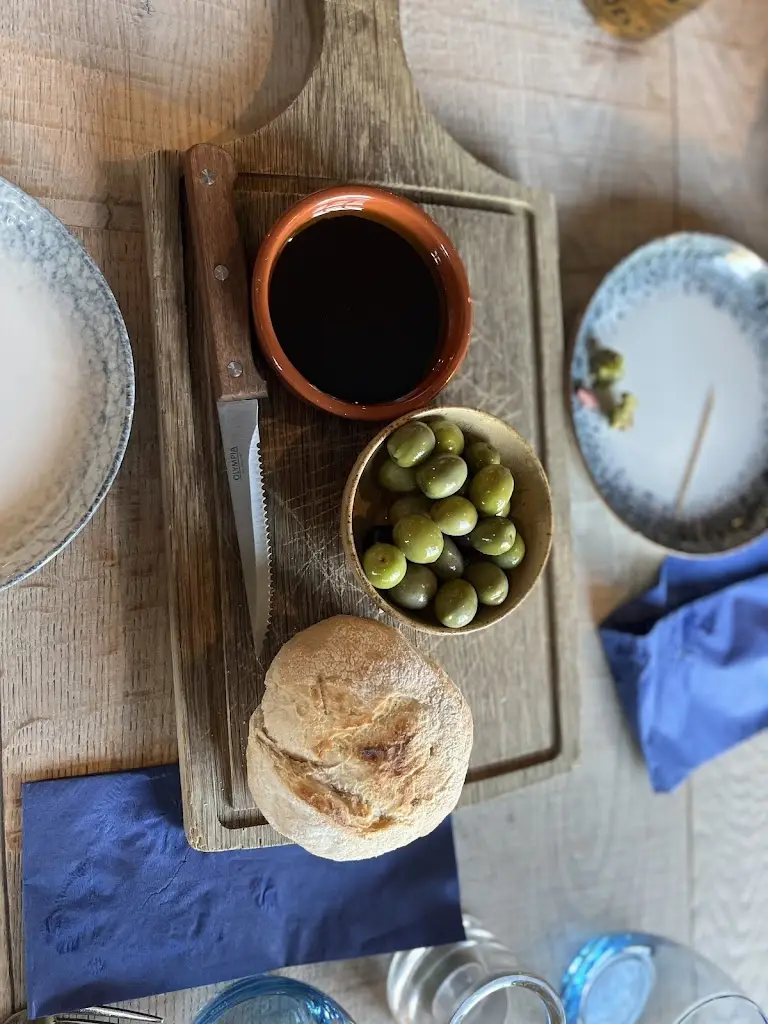 Felicity Neale_Ego at The Wellington, Shadwell_Bardsey_review