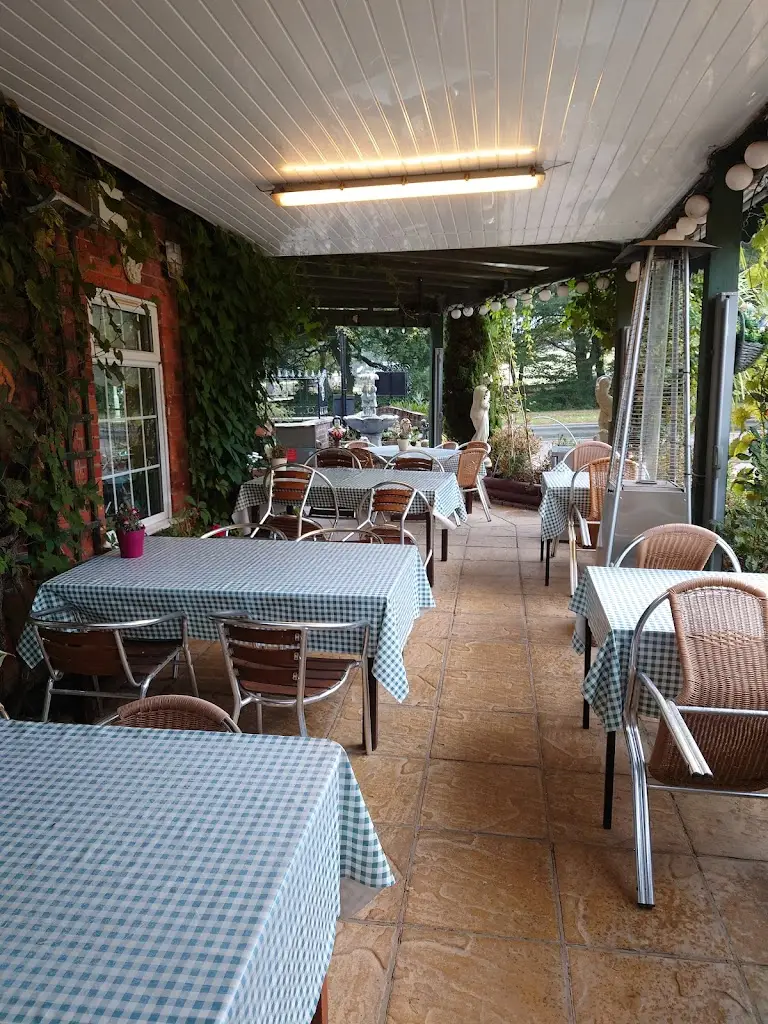 La Pergola Restaurant_Lyndhurst_slider_image_1