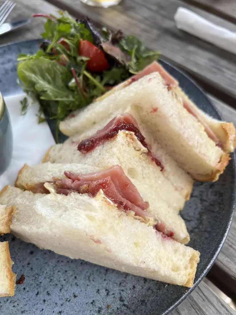 morgyn ross_The Mailmans_Lyndhurst_recensione