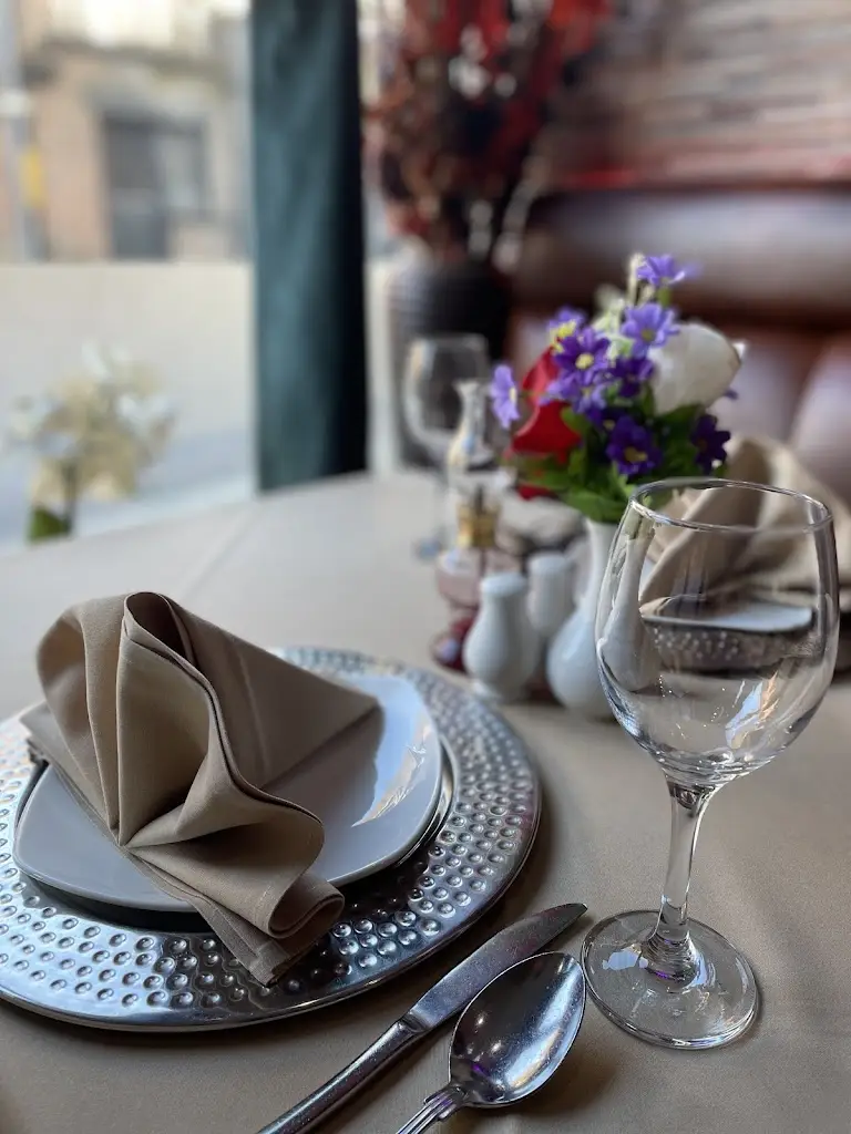 Feliz Pete_Passage To India_Lyndhurst_recensione