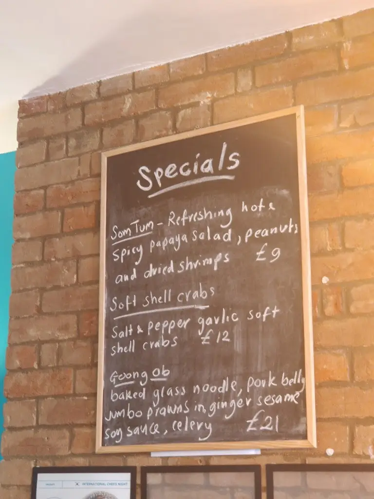 Menu_Anissa. Thai kitchen, Deli & Grocery_Lyndhurst_image_3