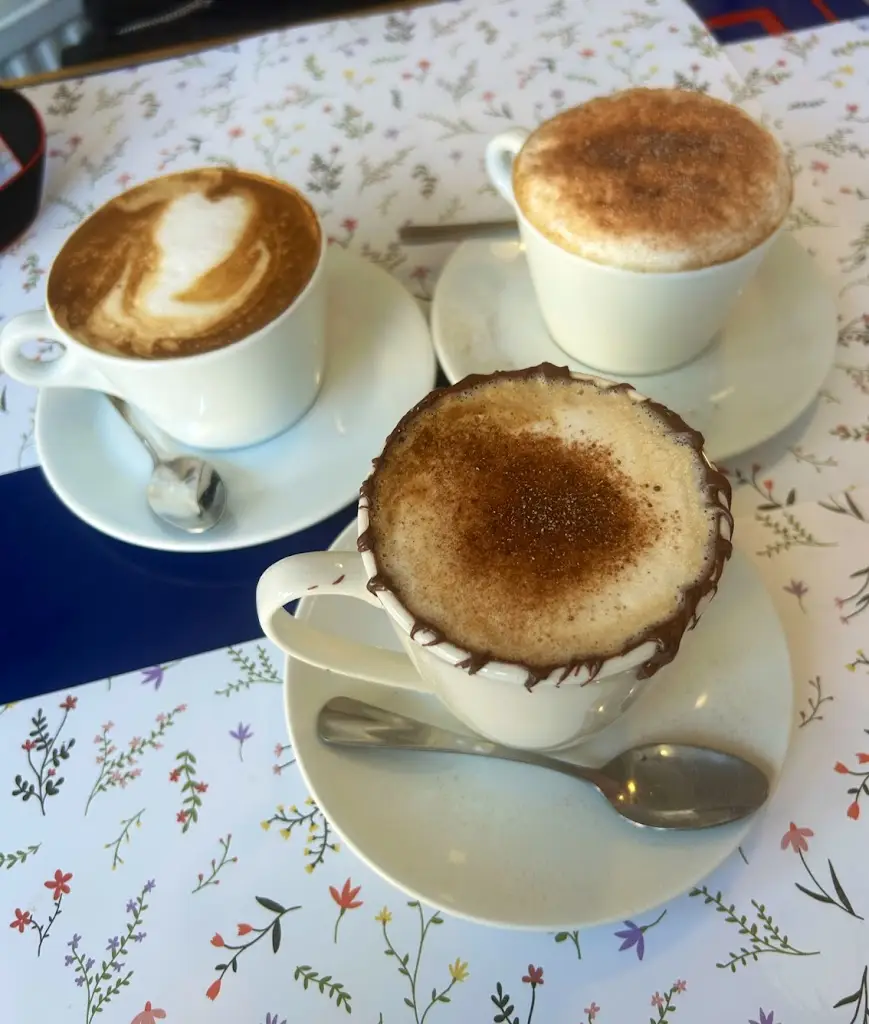 Khs Kathy_Café Parisien_Lyndhurst_review