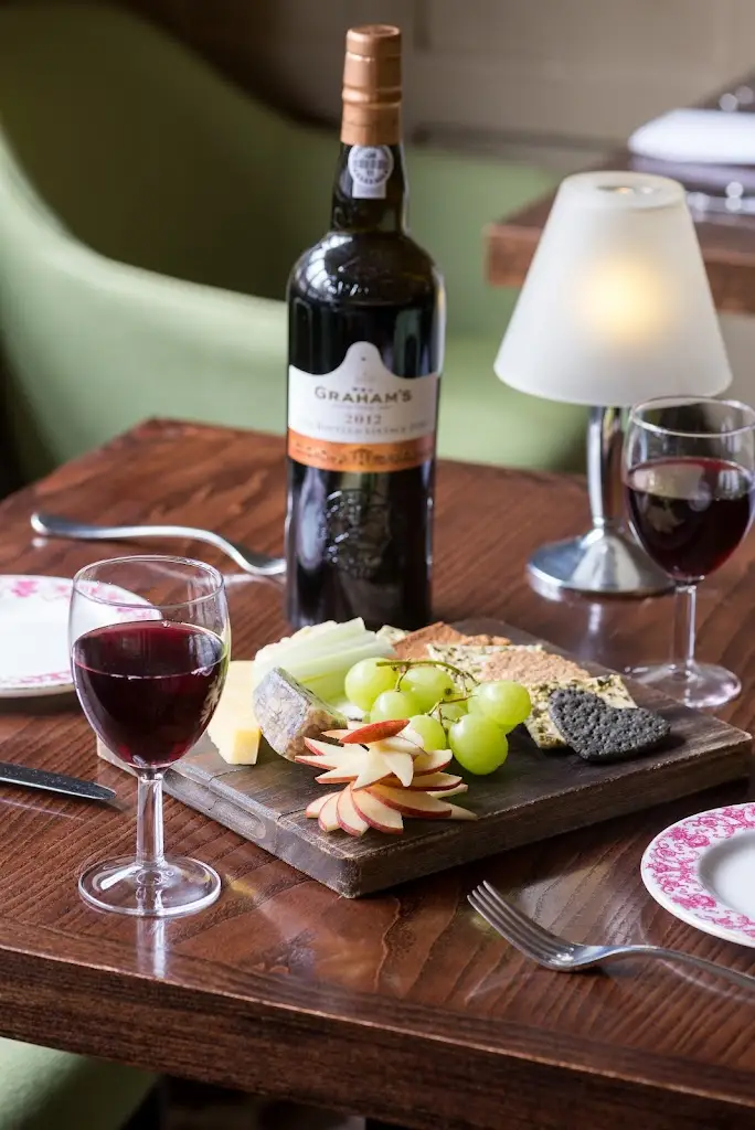 Menu_The Crown Hotel Bar & Grill_Lyndhurst_image_3