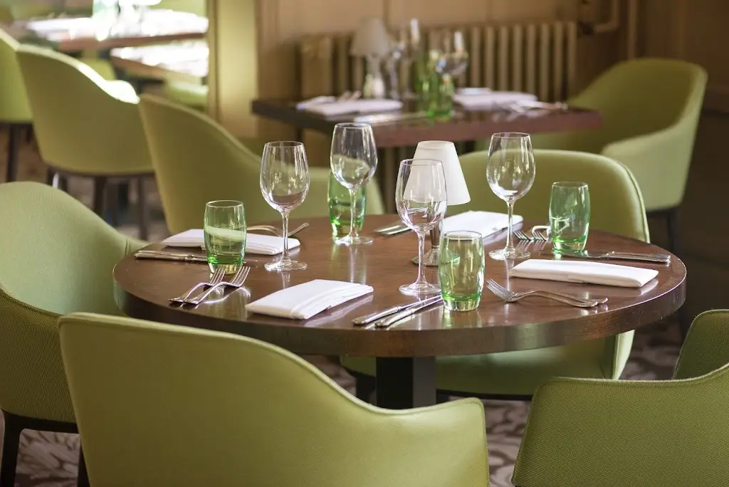 The Crown Hotel Bar & Grill_Lyndhurst_slider_image_1