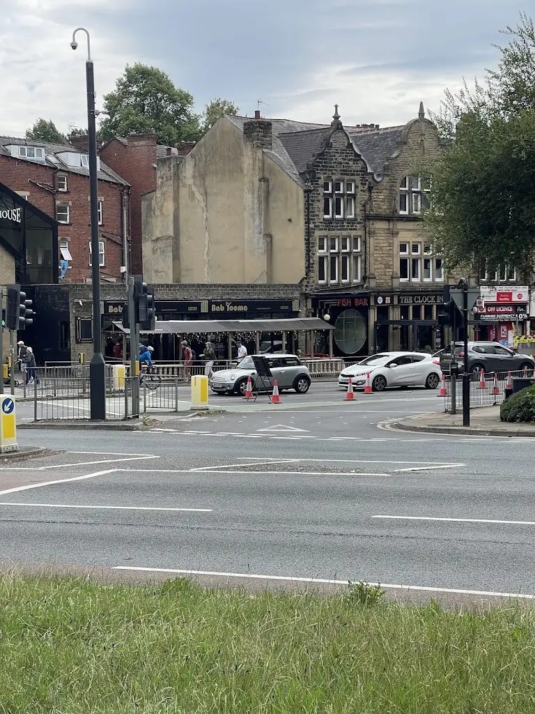 Mohamed Ghars El-deen_Bab Tooma Leeds_Bardsey_recensione