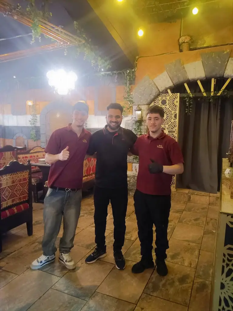 Kunal Sharma_Bab Tooma Leeds_Bardsey_recensione