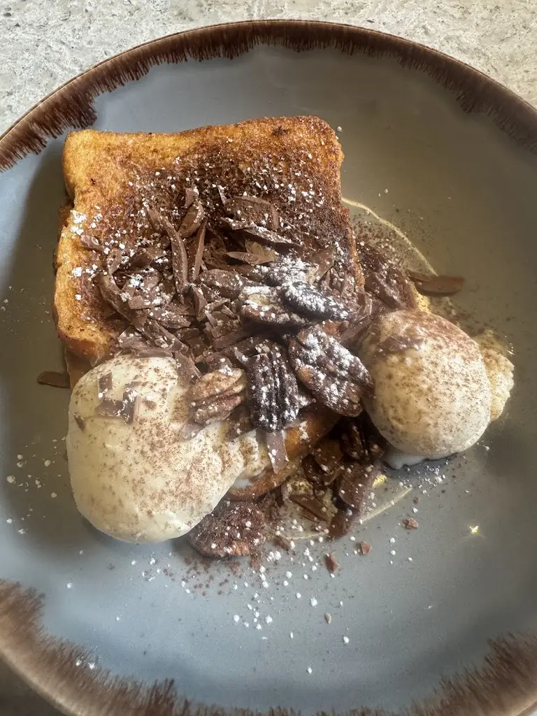 Ekin_The Fountain_Macclesfield_review