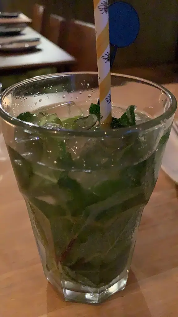 Menu_Aquila_Macclesfield_image_3