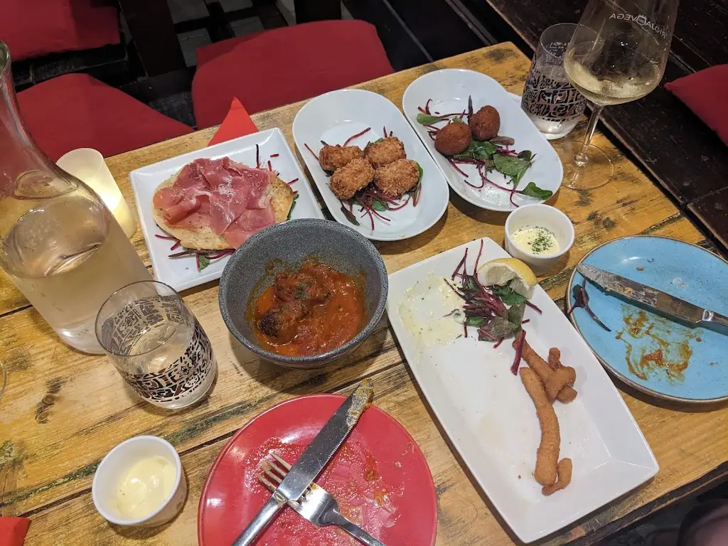 D_El Bareto_Bardsey_review