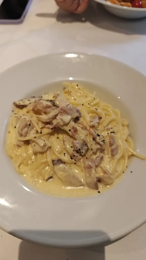 Matthew Mackin_Salvatore's Restaurant_Macclesfield_review