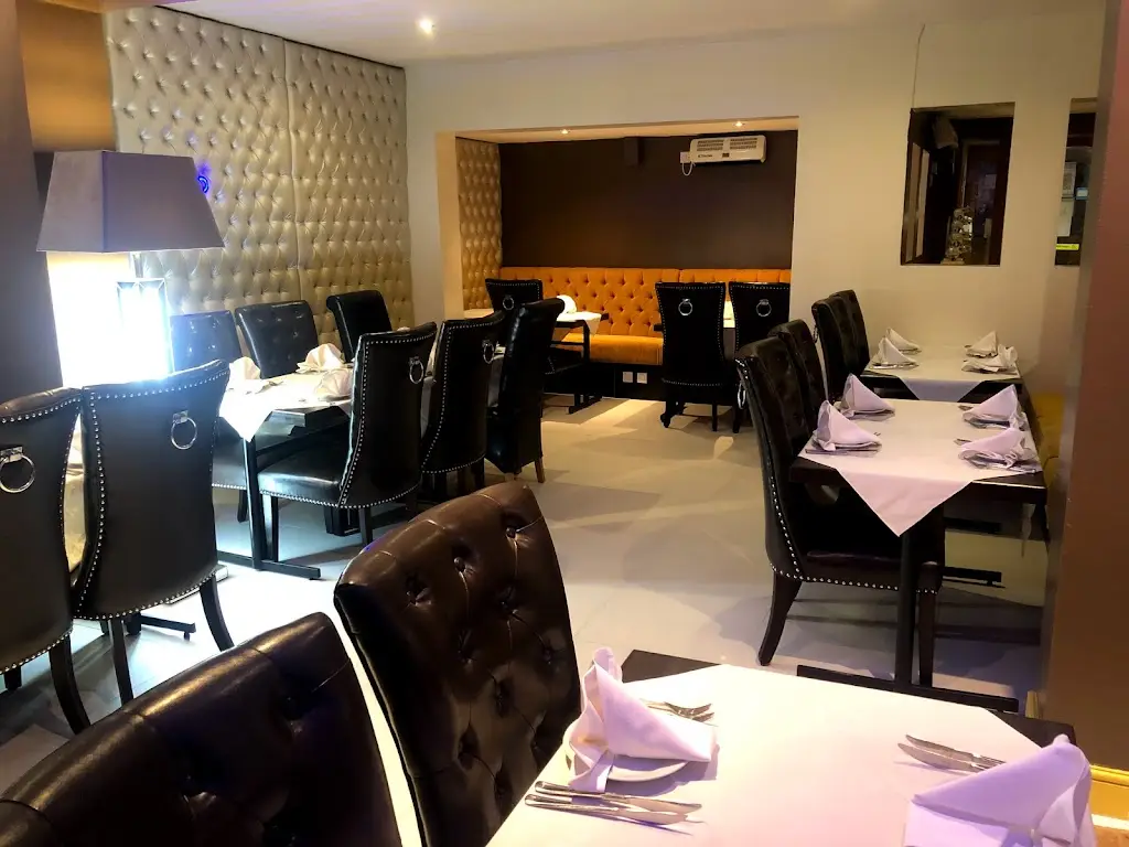 Shajahan Indian Restaurant_Malpas_slider_image_3