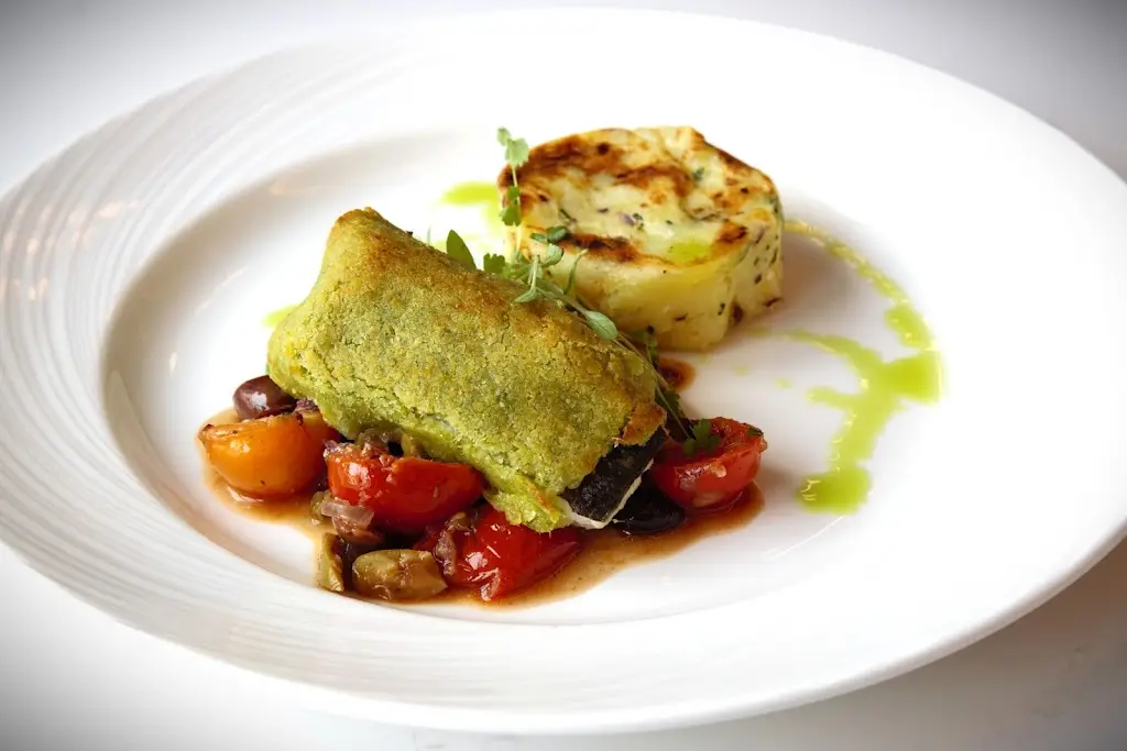 Thackaray’s at Scarcroft Park_Bardsey_slider_image_3