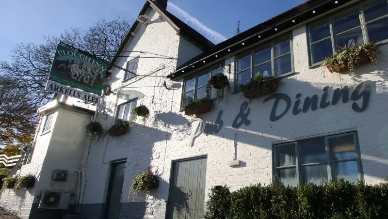 The Plough on the Hill_Aldbourne_slider_image_3