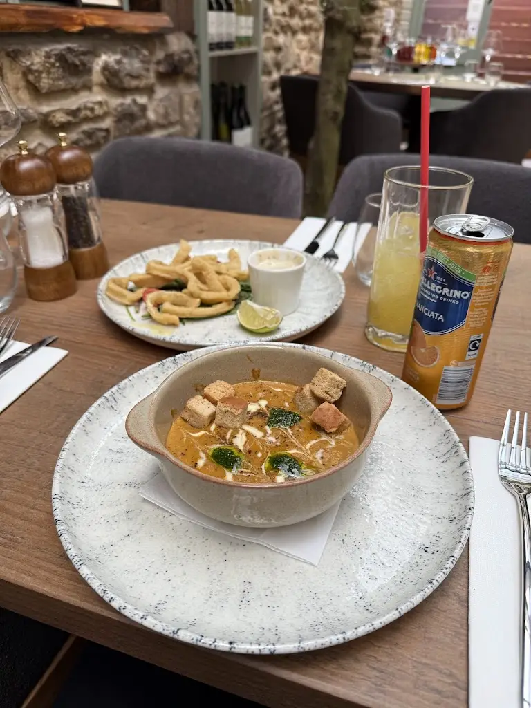 Анастасія Прокопчук_The Greyhound - Malmesbury_Malmesbury_review