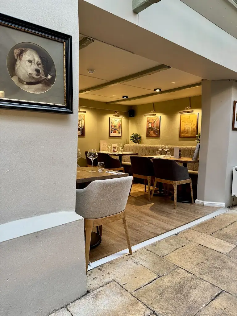 The Greyhound - Malmesbury_Malmesbury_slider_image_3