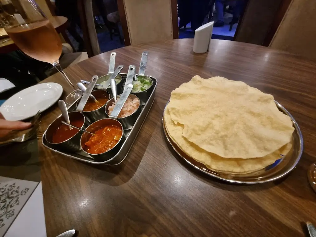 The Bengal Brasserie_Bardsey_slider_image_2