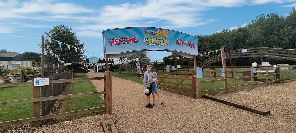 Dee Sturgess_Skylark Garden Centre & Cafe_Manea_review