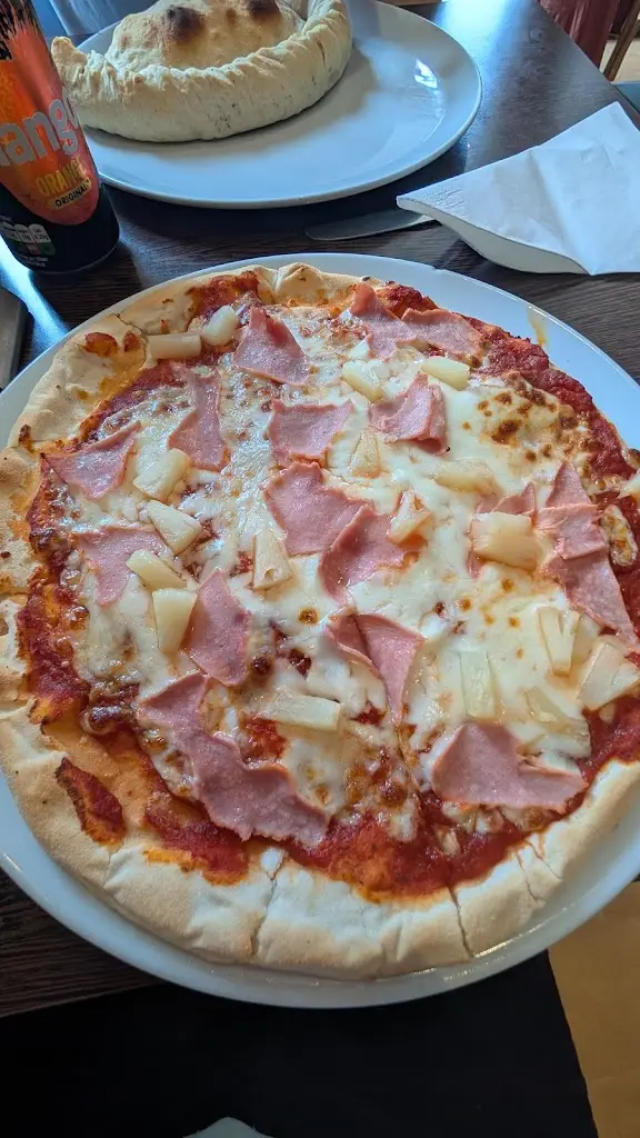 Edward Olley_Gerardo's_Mablethorpe_recensione